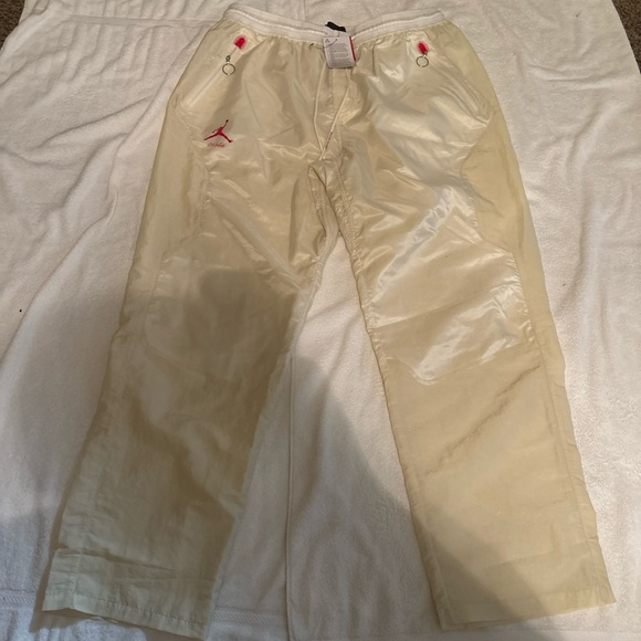 Jordan Off White Hoodie 2XL and Pants 2XL can’t find anywhere in the world set. - Picture 7 of 8